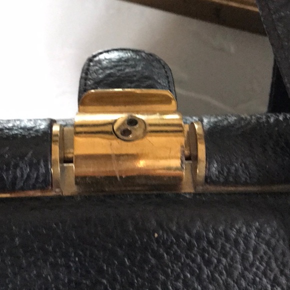 Vintage leather handbag - Picture 4 of 7